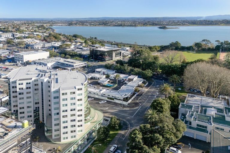 Photo of property in 6 Durham Street, Tauranga, 3110
