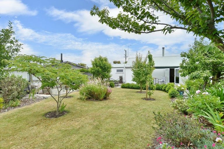 Photo of property in 28 Grierson Avenue, Amberley, 7481