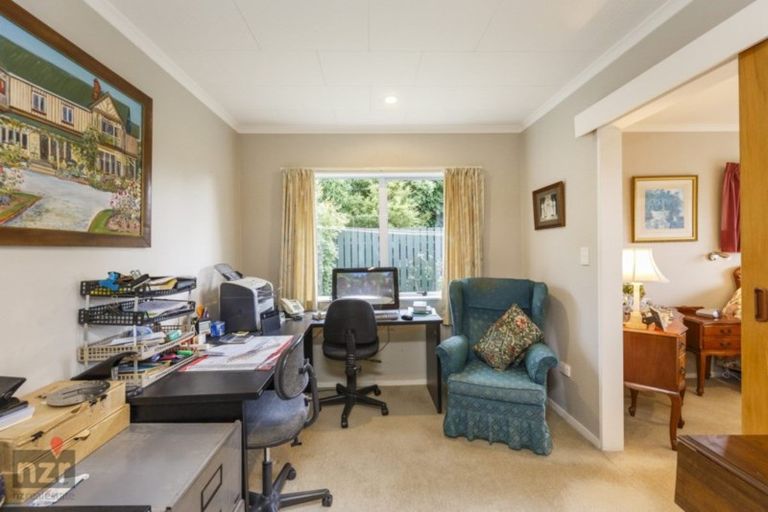 Photo of property in 86 Halcombe Road, Feilding, 4775