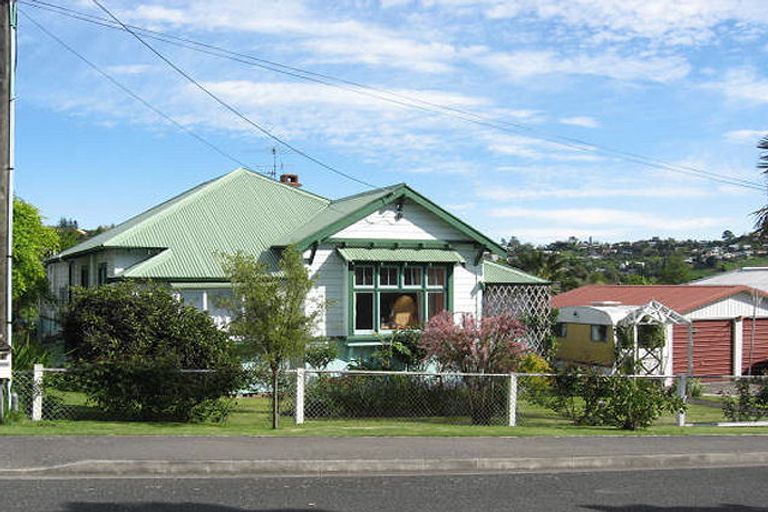 Photo of property in 170 Kawai Street South, Nelson South, Nelson, 7010
