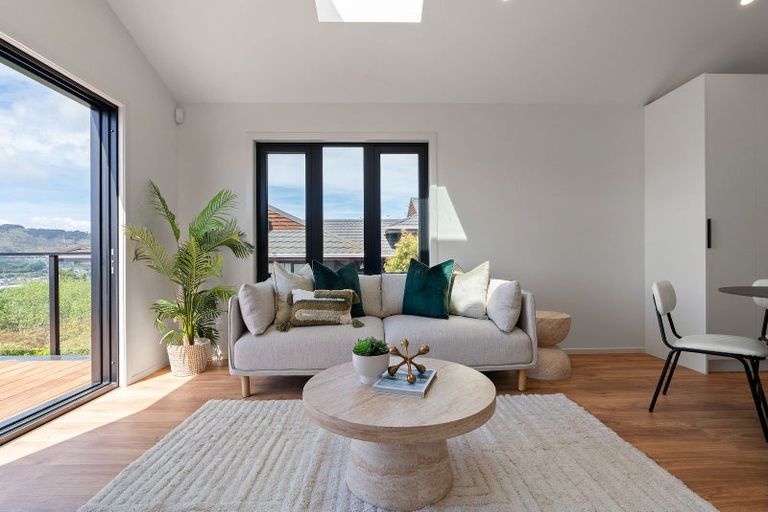 Photo of property in 27b Westhaven Drive, Tawa, Wellington, 5028