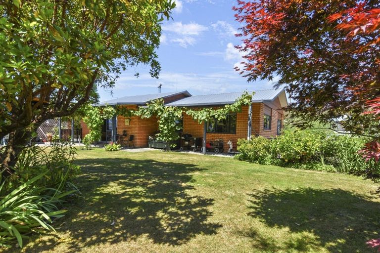 Photo of property in 6 Lionel Place, Mapua, 7005