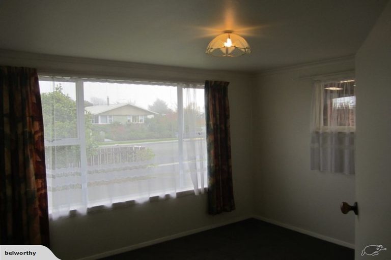 Photo of property in 30 Kinley Street, Rangiora, 7400