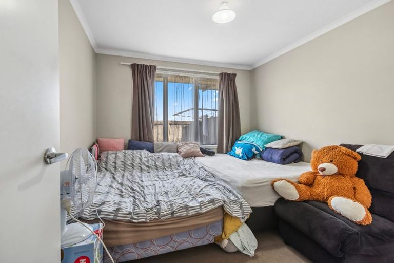 Photo of property in 102u9 Old Farm Road, Hamilton East, Hamilton, 3216