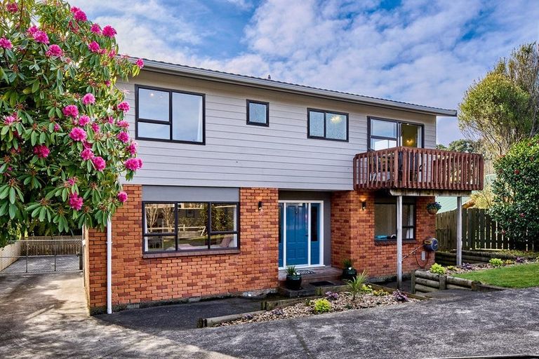 Photo of property in 9d Muri Road, Pukerua Bay, 5026