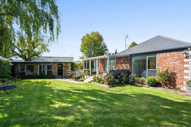 Photo of property in 147a Main North Road, Papanui, Christchurch, 8052