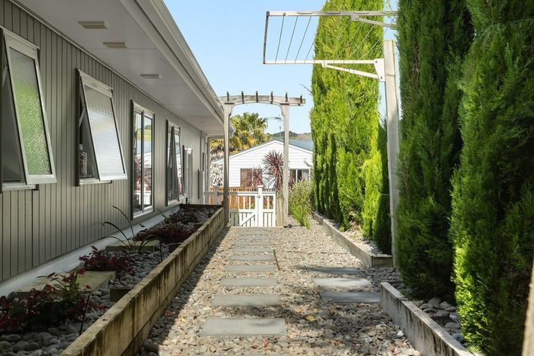 Photo of property in 109a Kaitemako Road, Welcome Bay, Tauranga, 3112