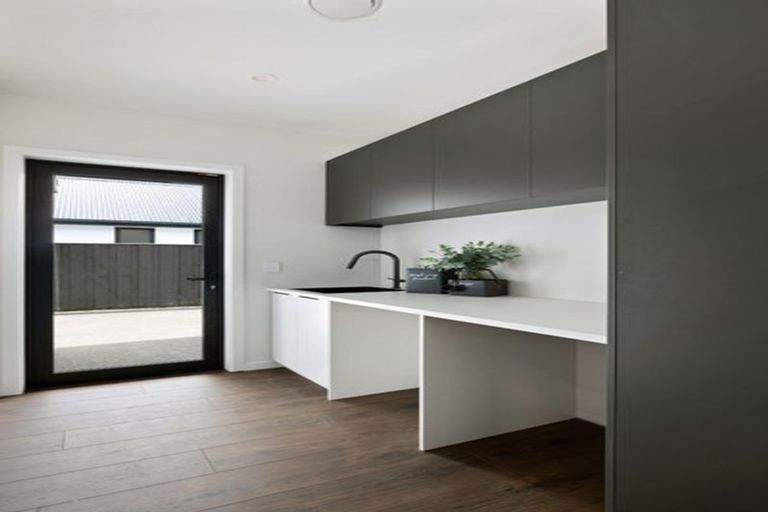 Photo of property in 5 Oakbridge Boulevard, Marshland, Christchurch, 8051