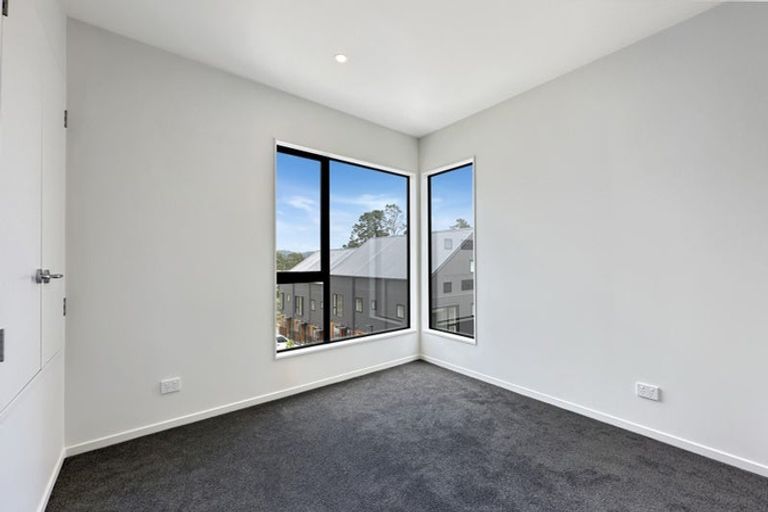 Photo of property in 52 Ara Mara Hua, Henderson, Auckland, 0612