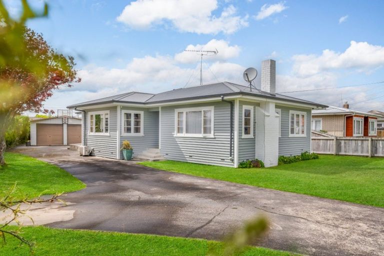 Photo of property in 24 Portal Crescent, Beerescourt, Hamilton, 3200