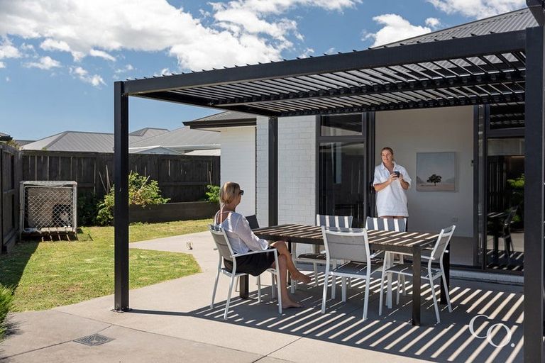 Photo of property in 51 Kahuparere Crescent, Pyes Pa, Tauranga, 3112