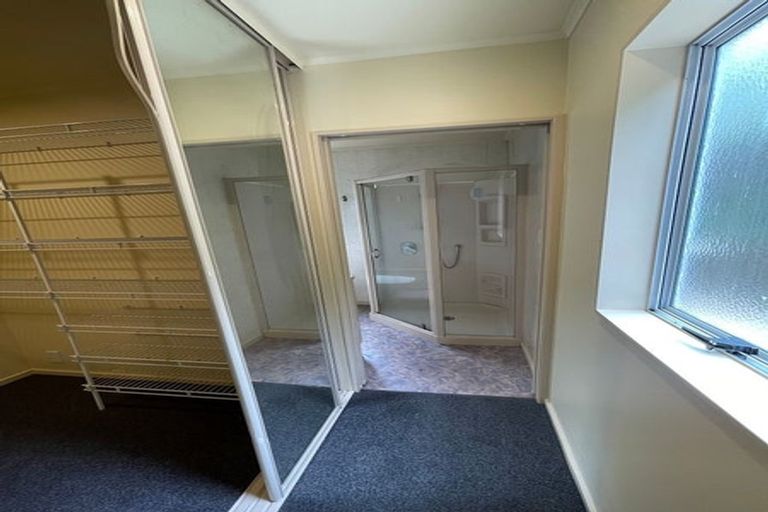 Photo of property in 146 Mark Avenue, Grenada Village, Wellington, 6037