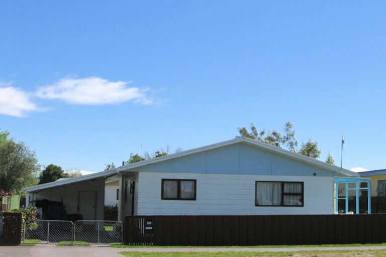 Photo of property in 14 Rotokawa Street, Taupo, 3330
