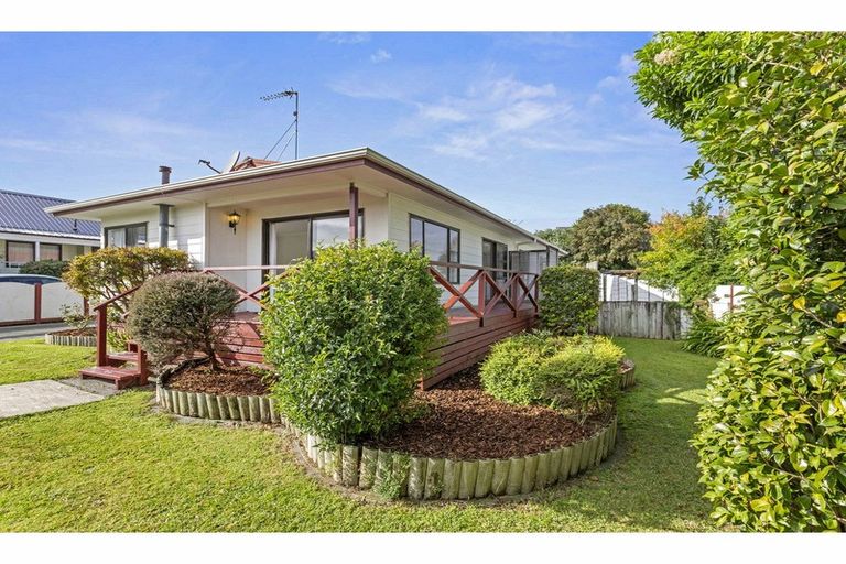 Photo of property in 207 Grandview Road, Nawton, Hamilton, 3200