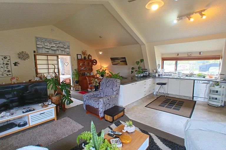 Photo of property in 96 Torea Street, Granity, 7823