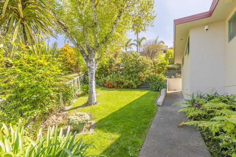 Photo of property in 59 Hetley Crescent, Taradale, Napier, 4112