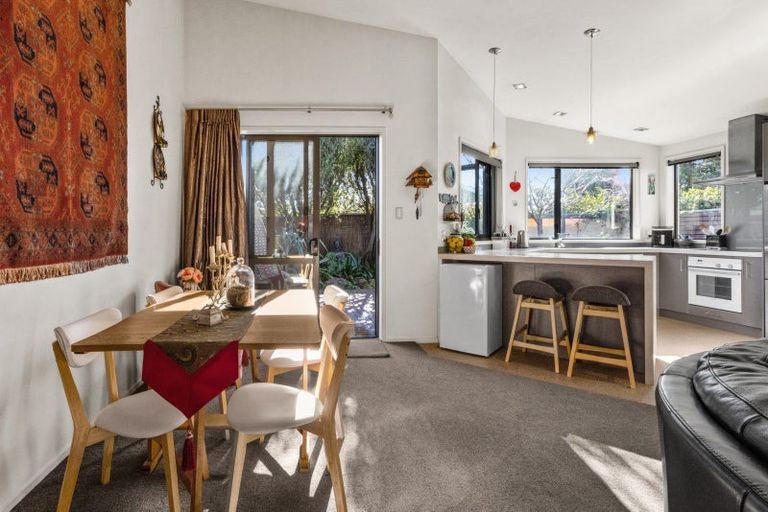 Photo of property in 6a Kauri Street, Taradale, Napier, 4112