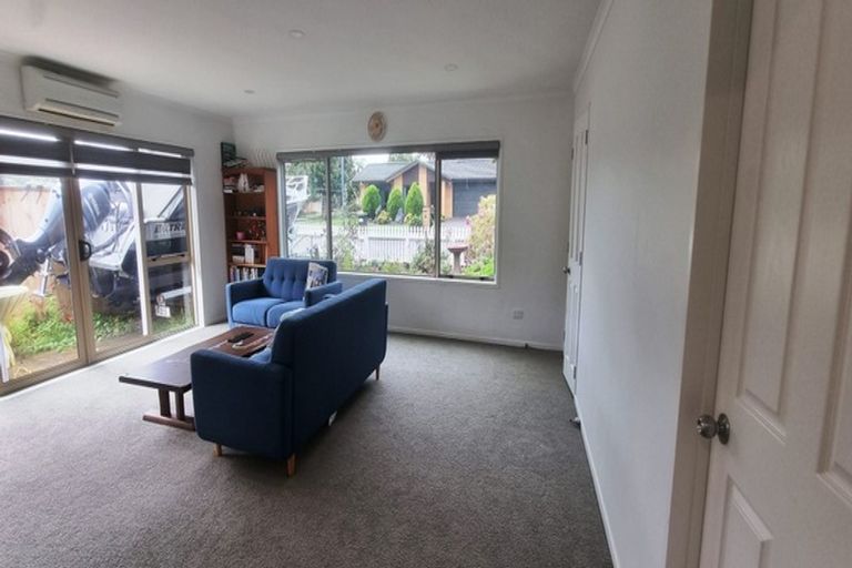 Photo of property in 20 Columbia Place, Albany, Auckland, 0632