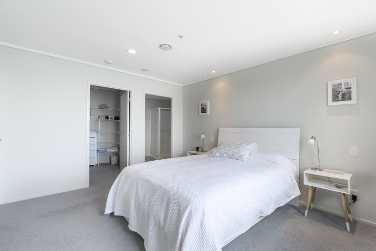 Photo of property in 12/72e Devonport Road, Tauranga, 3110