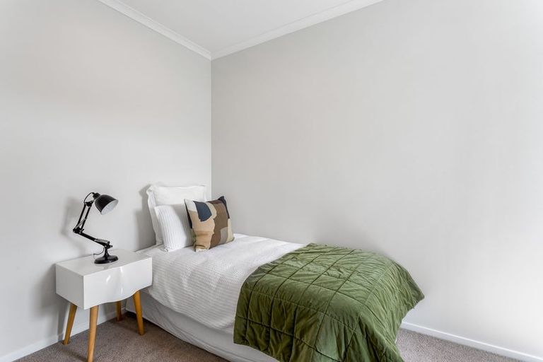 Photo of property in 19 Hema Road, Hobsonville, Auckland, 0616