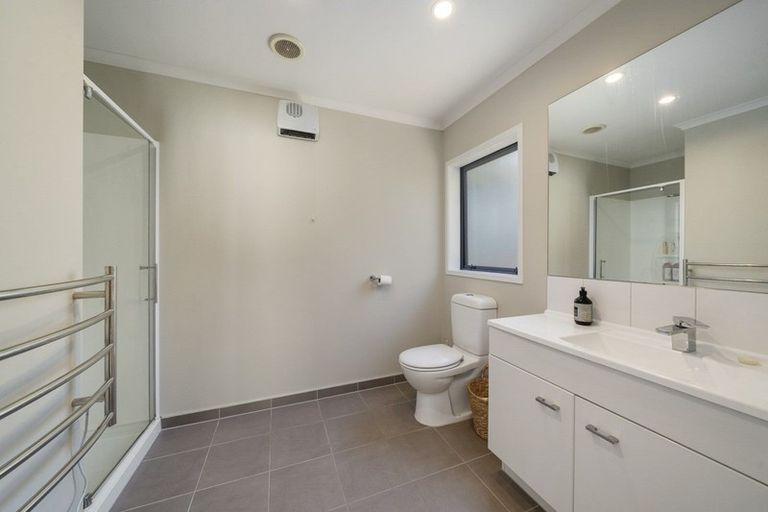 Photo of property in 18a Nathan Avenue, Paraparaumu Beach, Paraparaumu, 5032