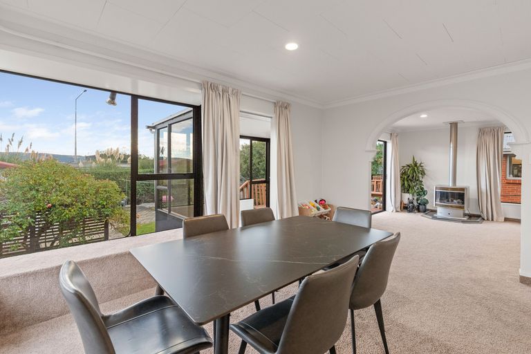 Photo of property in 47 Kinmont Crescent, Kinmont Park, Mosgiel, 9024
