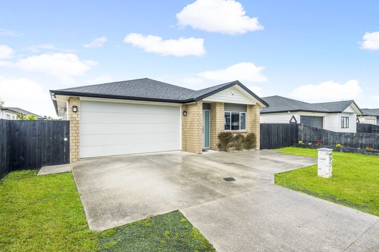 Photo of property in 21 Mangatiti Street, Papakura, 2110