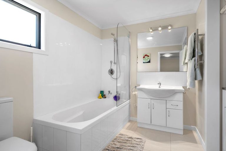 Photo of property in 10 Broadsea Avenue, Ruby Bay, Mapua, 7005