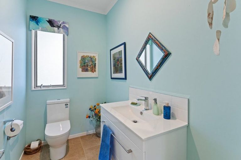 Photo of property in 22 Tamihana Street, Otaki, 5512