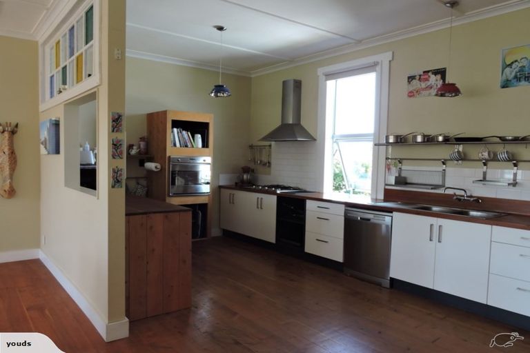 Photo of property in 46 Higginson Street, Otane, 4202