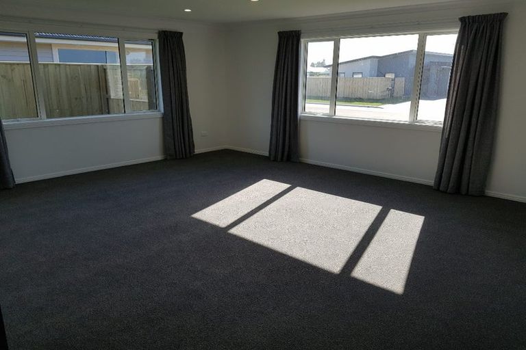 Photo of property in 6 Hickmott Street, Rangiora, 7400