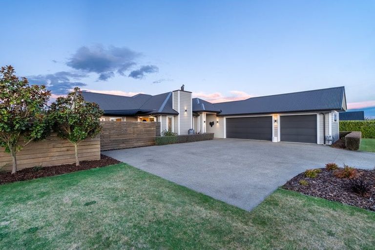 Photo of property in 79 Silver Peaks Drive, West Melton, 7618