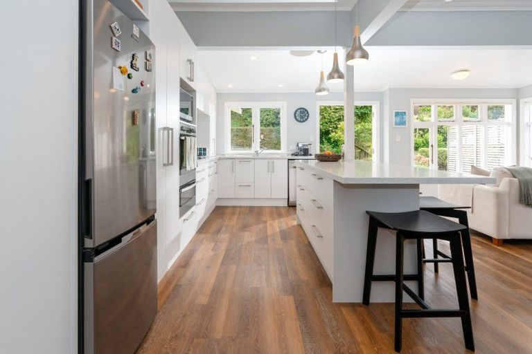 Photo of property in 80 Beauchamp Street, Karori, Wellington, 6012