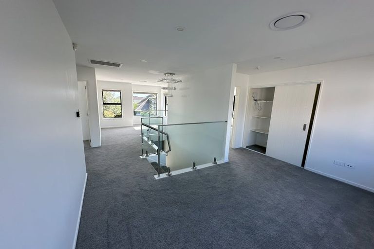 Photo of property in 216 Bucklands Road, Bucklands Beach, Auckland, 2012