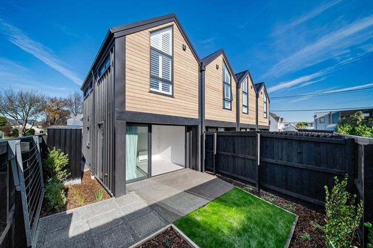 Photo of property in 8d Champion Street, Edgeware, Christchurch, 8013