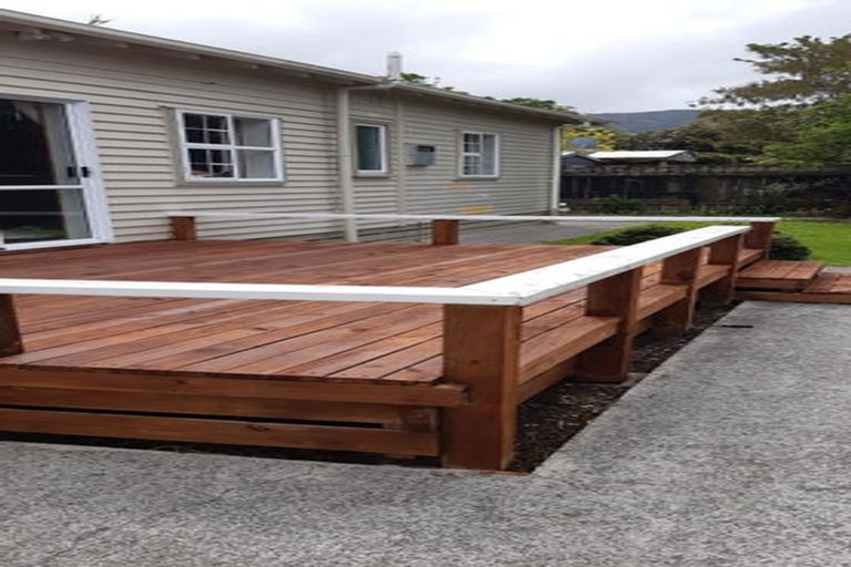 Photo of property in 25a Palmer Crescent, Silverstream, Upper Hutt, 5019