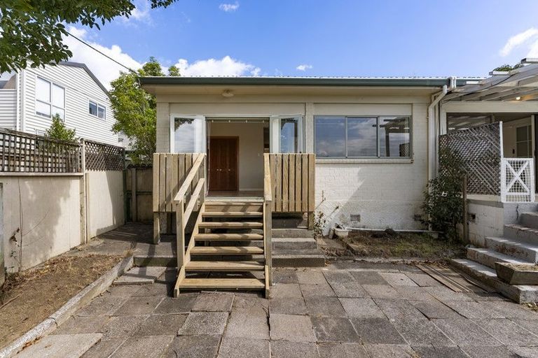 Photo of property in 137 Union Road, Howick, Auckland, 2014