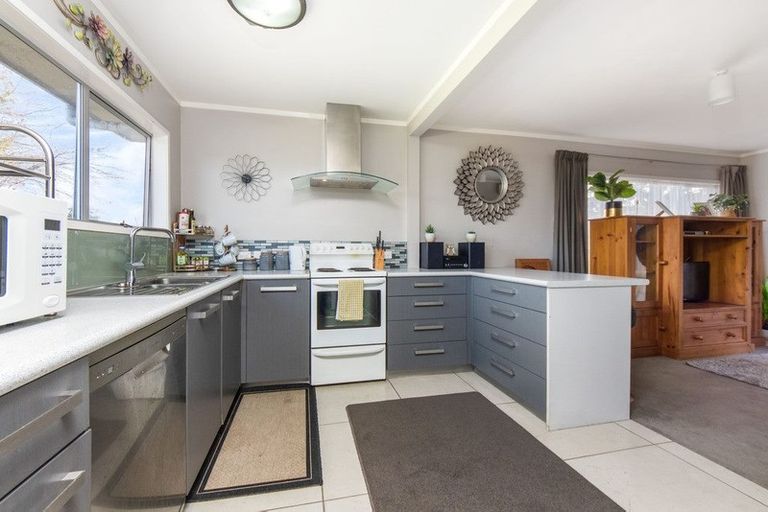 Photo of property in 1/43 Don Buck Road, Massey, Auckland, 0614