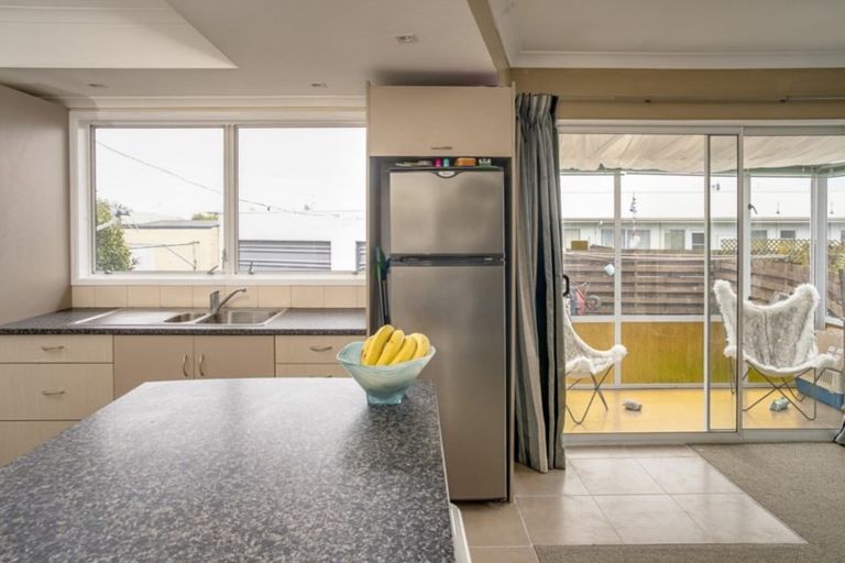 Photo of property in 9 Cobham Crescent, Stoke, Nelson, 7011