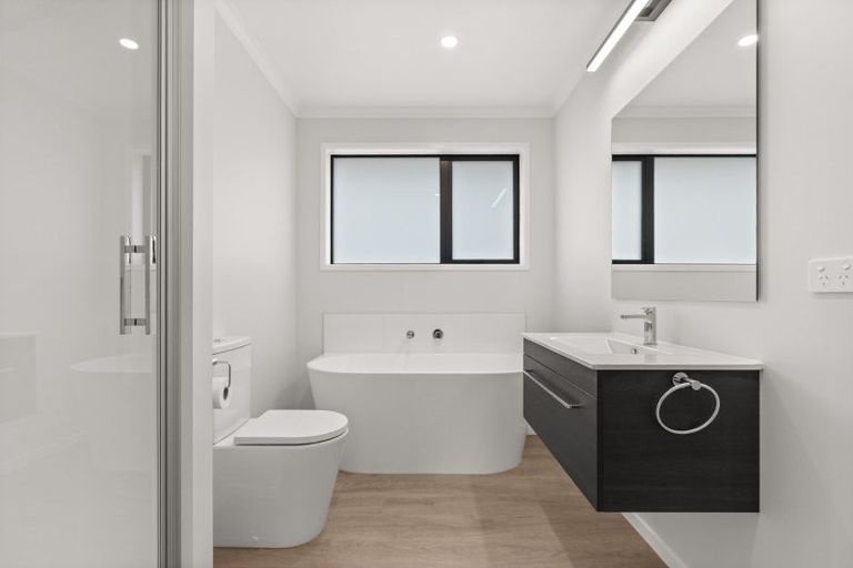 Photo of property in 5 Market Street, Lansdowne, Masterton, 5810