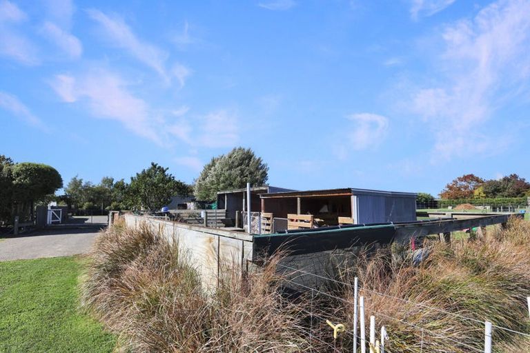 Photo of property in 41 South Park Road, Newland, Ashburton, 7772