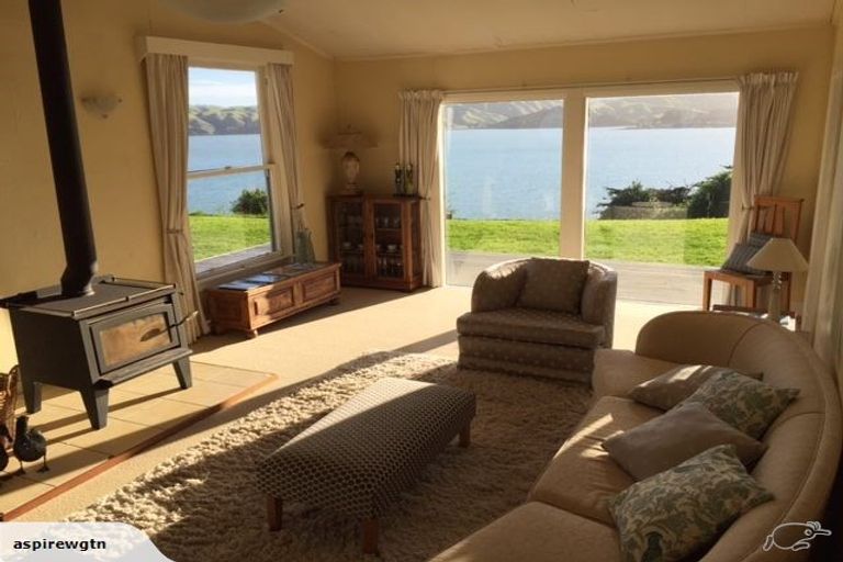 Photo of property in 300a Paremata Road, Whitby, Porirua, 5381