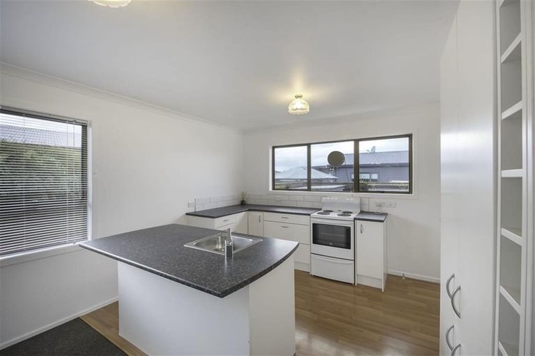 Photo of property in 82 Murphy Road, Taradale, Napier, 4112