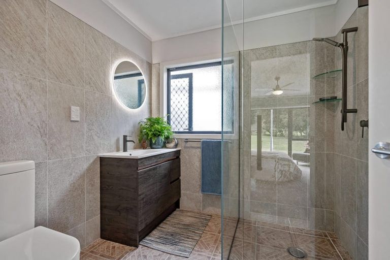 Photo of property in 454 Ngunguru Road, Glenbervie, Whangarei, 0173