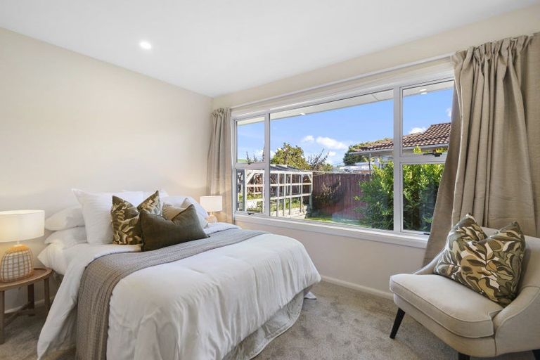 Photo of property in 24c Sarabande Avenue, Redwood, Christchurch, 8051