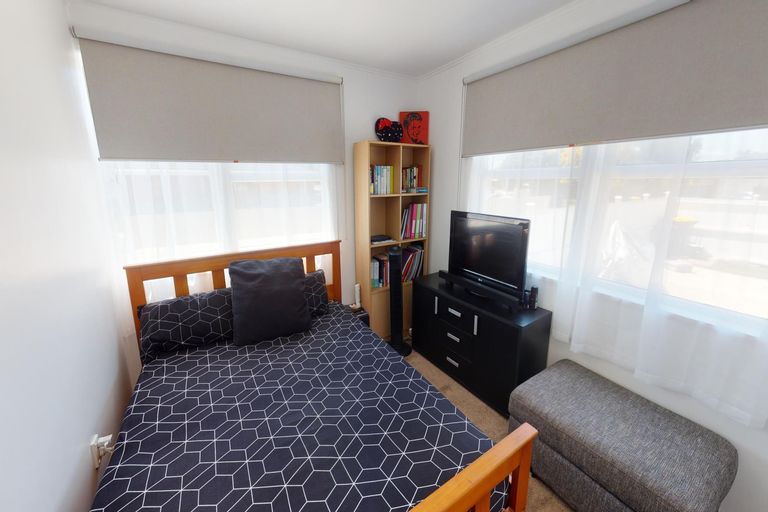 Photo of property in 110 Manuroa Road, Takanini, 2112