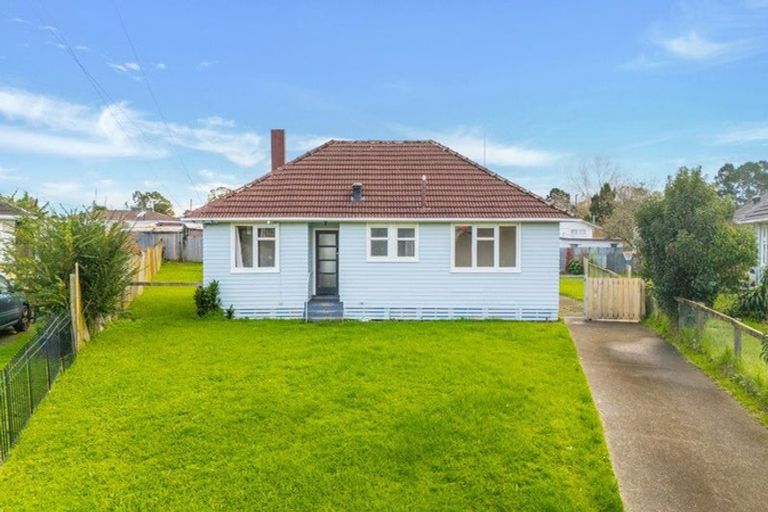 Photo of property in 16 Angus Street, Otara, Auckland, 2023