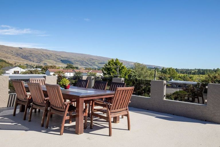 Photo of property in 5 Teviot Street, Roxburgh, 9500