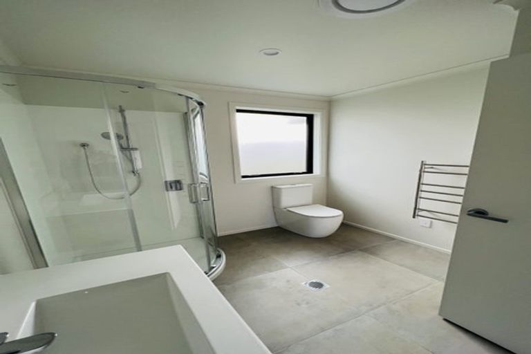 Photo of property in 29u1 Willis Street, Bader, Hamilton, 3206