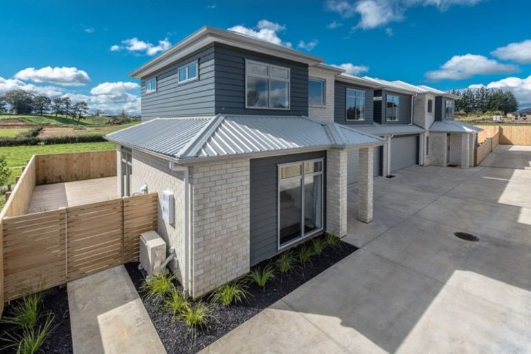Photo of property in 12u2 Faber Place, Rototuna North, Hamilton, 3281